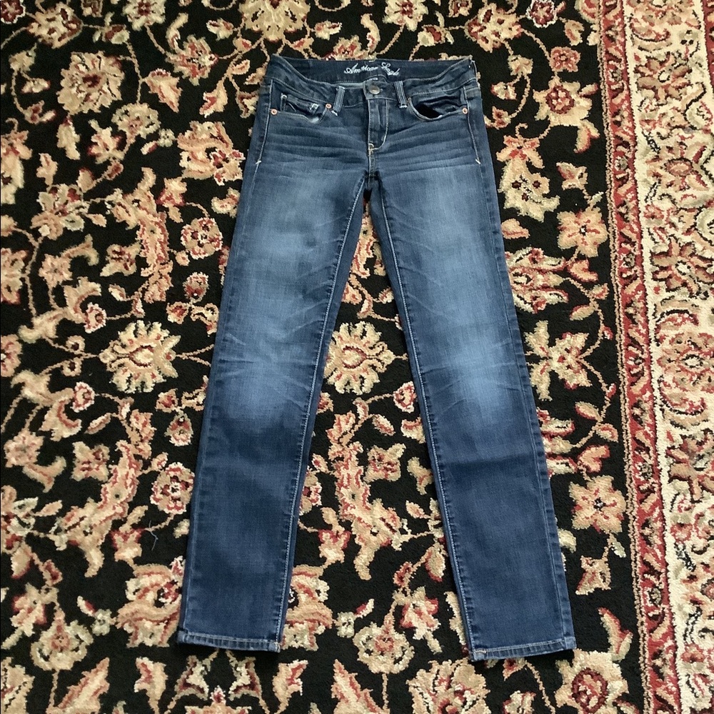 AEO Skinny Ankle Jeans Medium Wash size 2